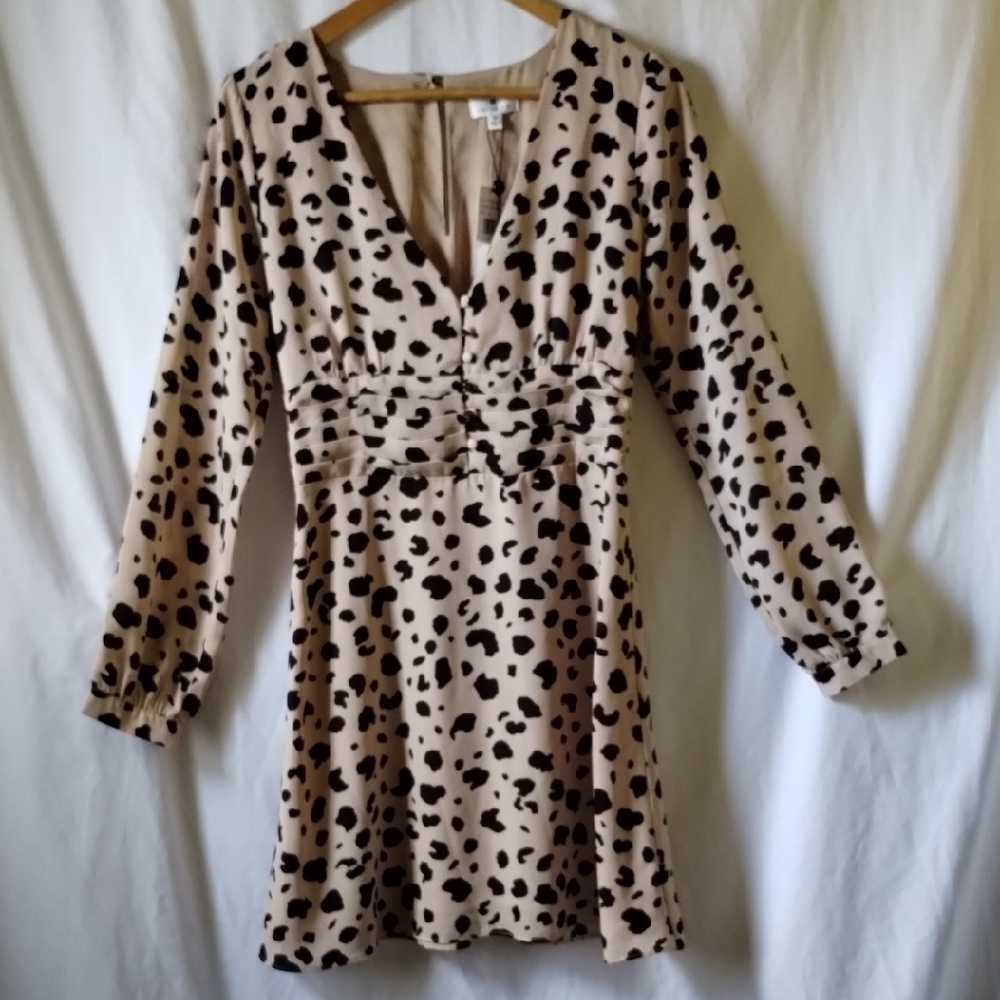 Socialite Tan and Black Long Sleeve Dress